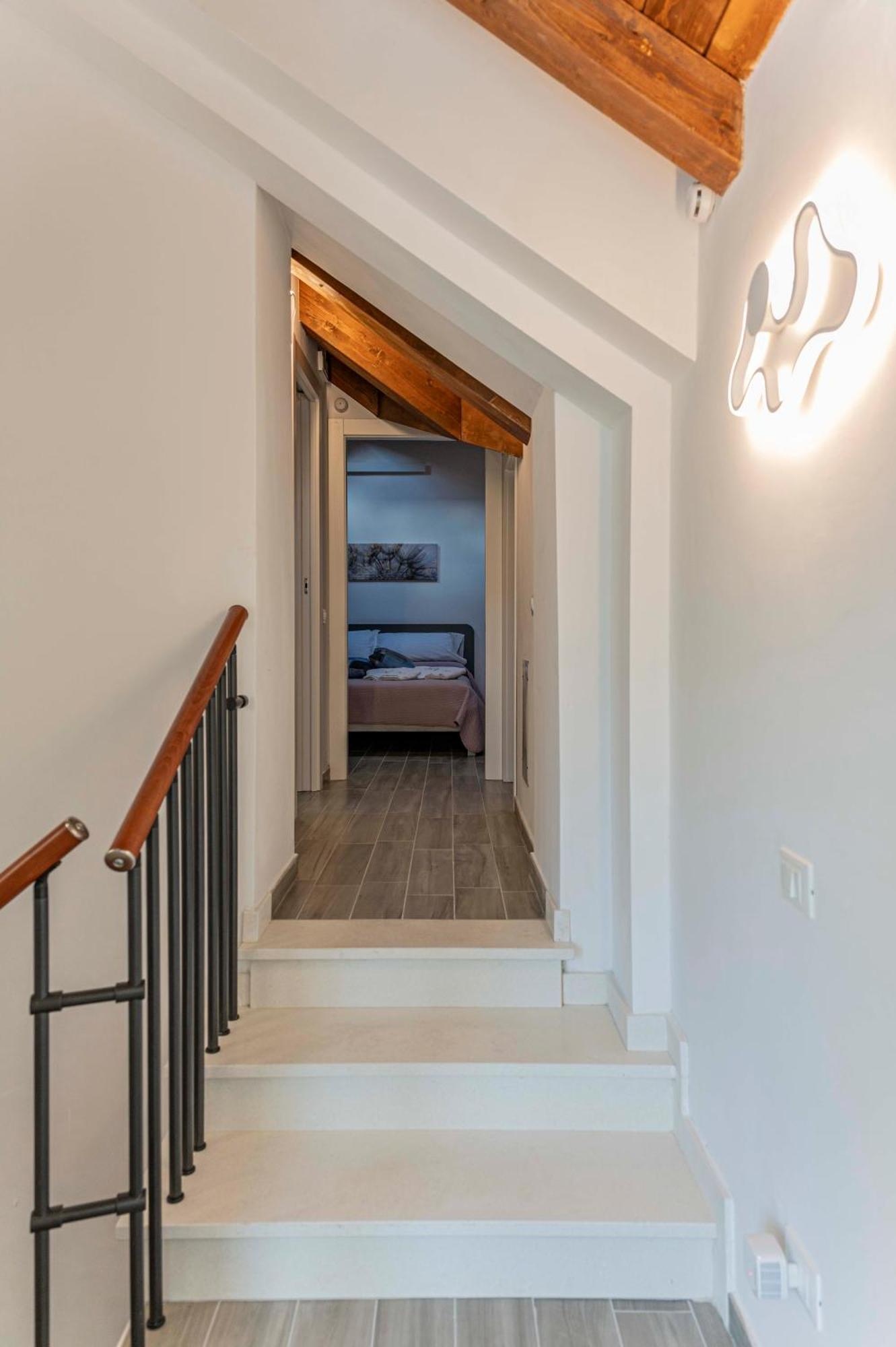 L'Aquila Home 'Il Comfort In 4 Camere' エクステリア 写真