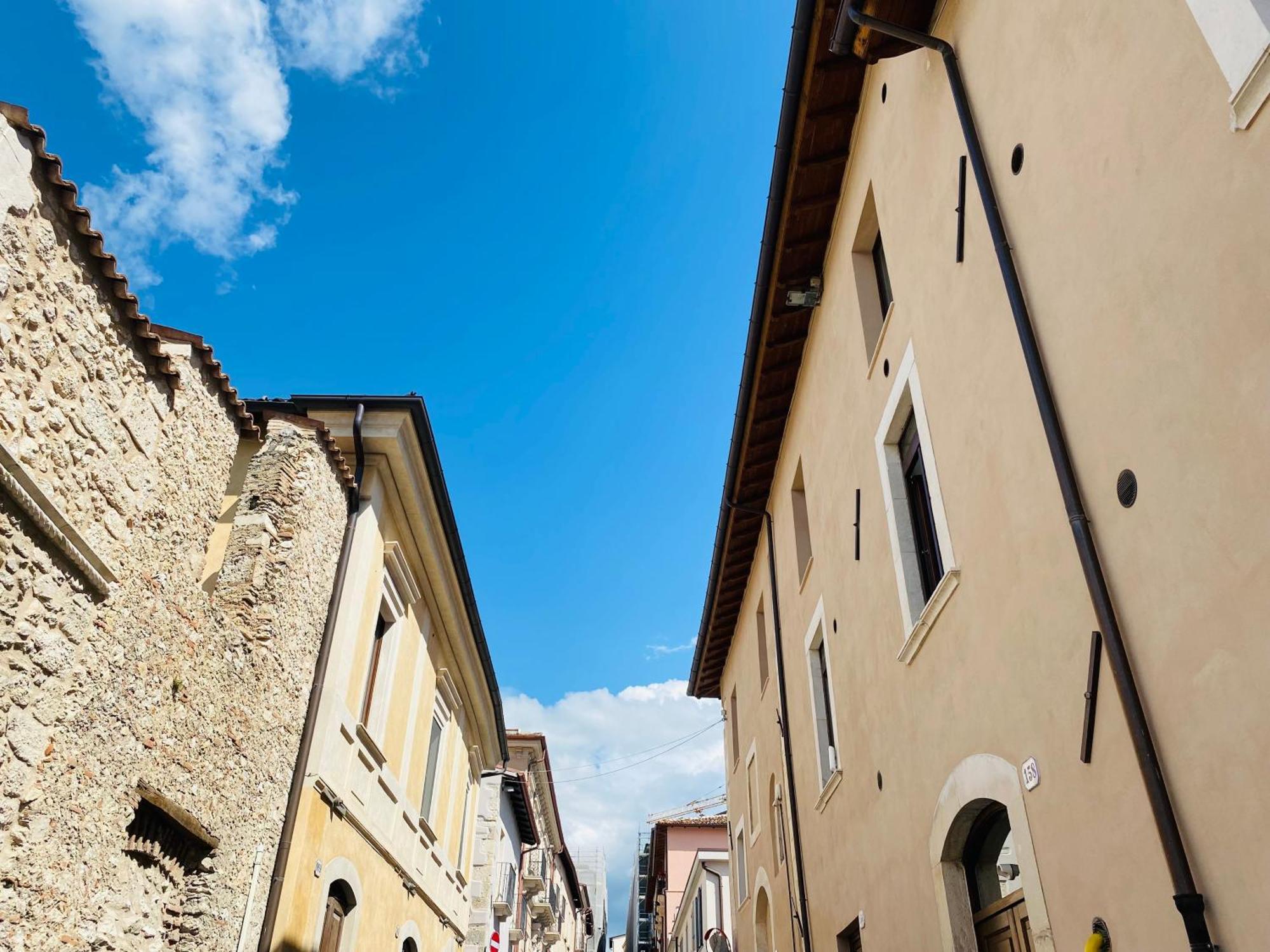 L'Aquila Home 'Il Comfort In 4 Camere' エクステリア 写真